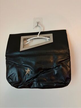 Thierry Mugler Fold Magnetic Clutch